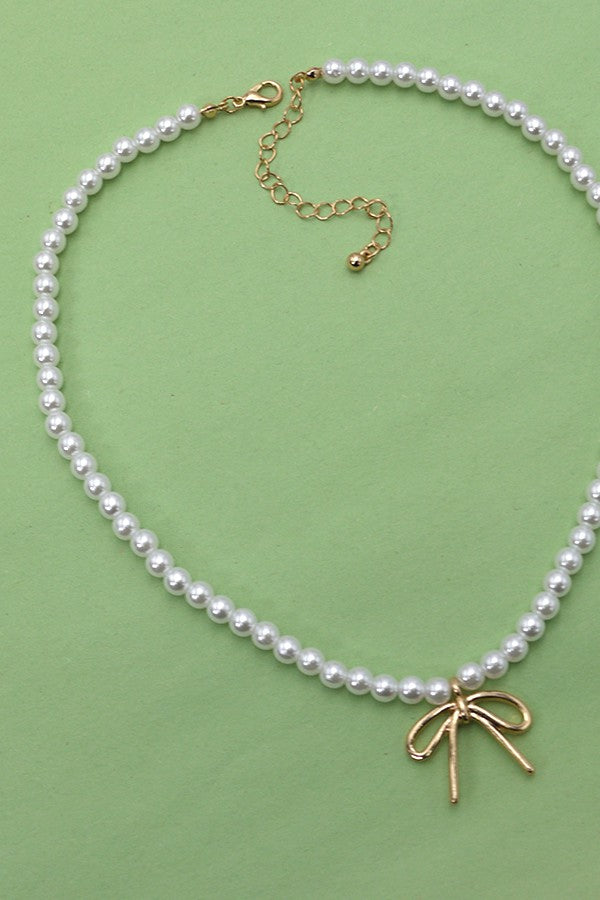 At The Ballet Pearl Bow Necklace