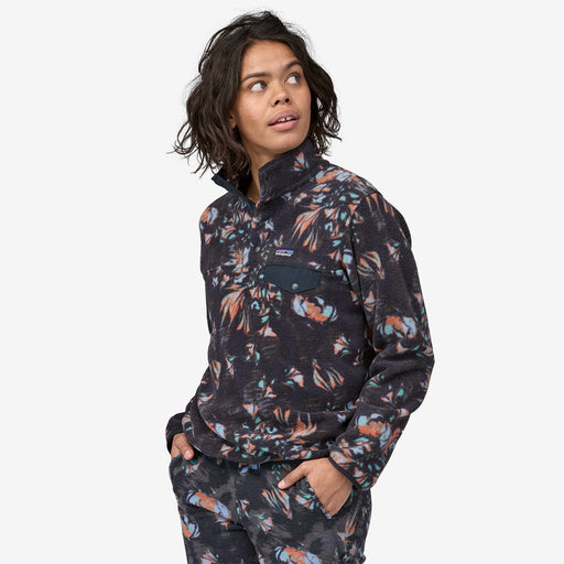 Load image into Gallery viewer, Patagonia: W&amp;#39;s Synchilla Snap-T Pullover - SLPH
