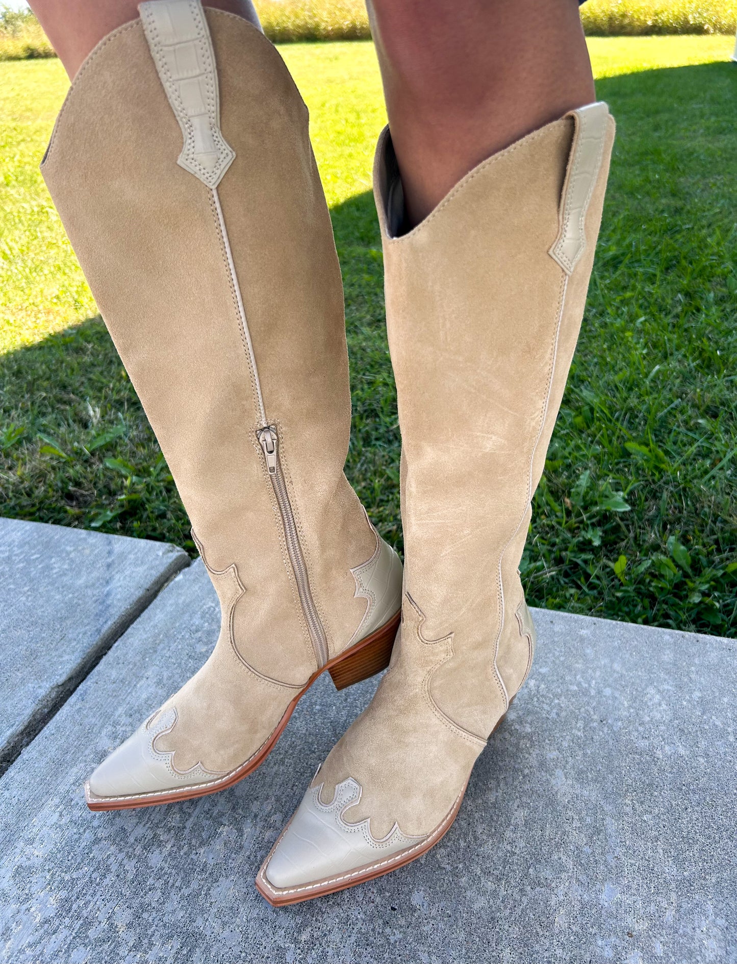 Load image into Gallery viewer, Matisse: Belmont Western Boot - Natural
