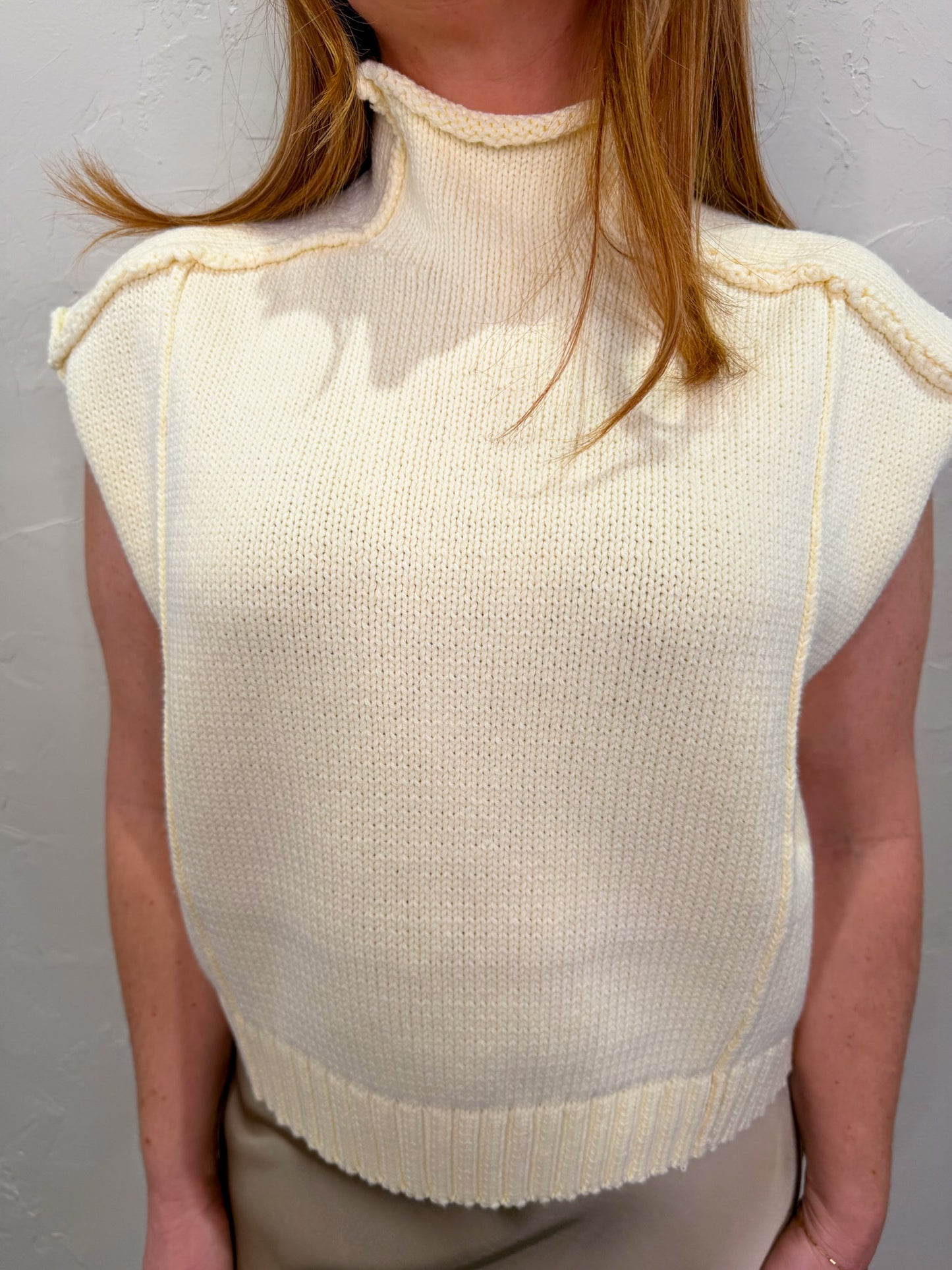 Clean Girl Short Sleeve Sweater - Lemon