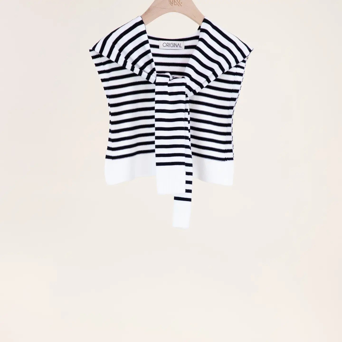 Preppy Mock Sweater Wrap-Black & White