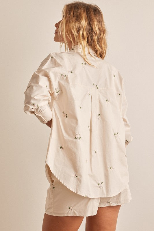 Sunshine + Daisies Embroidered Top