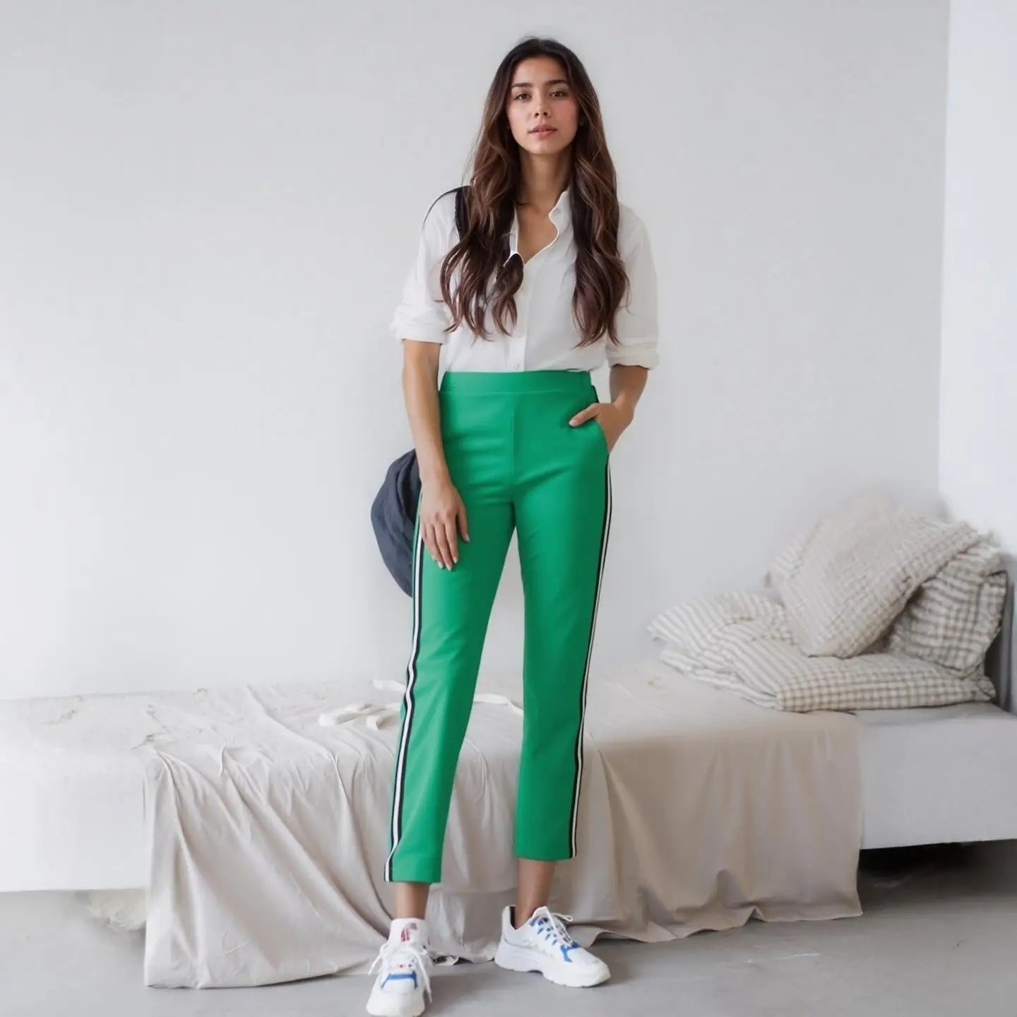 Varsity Side Stripe Pant-Green