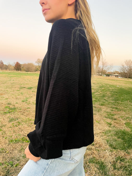 Load image into Gallery viewer, New Classic Oversized Knit Top - Black
