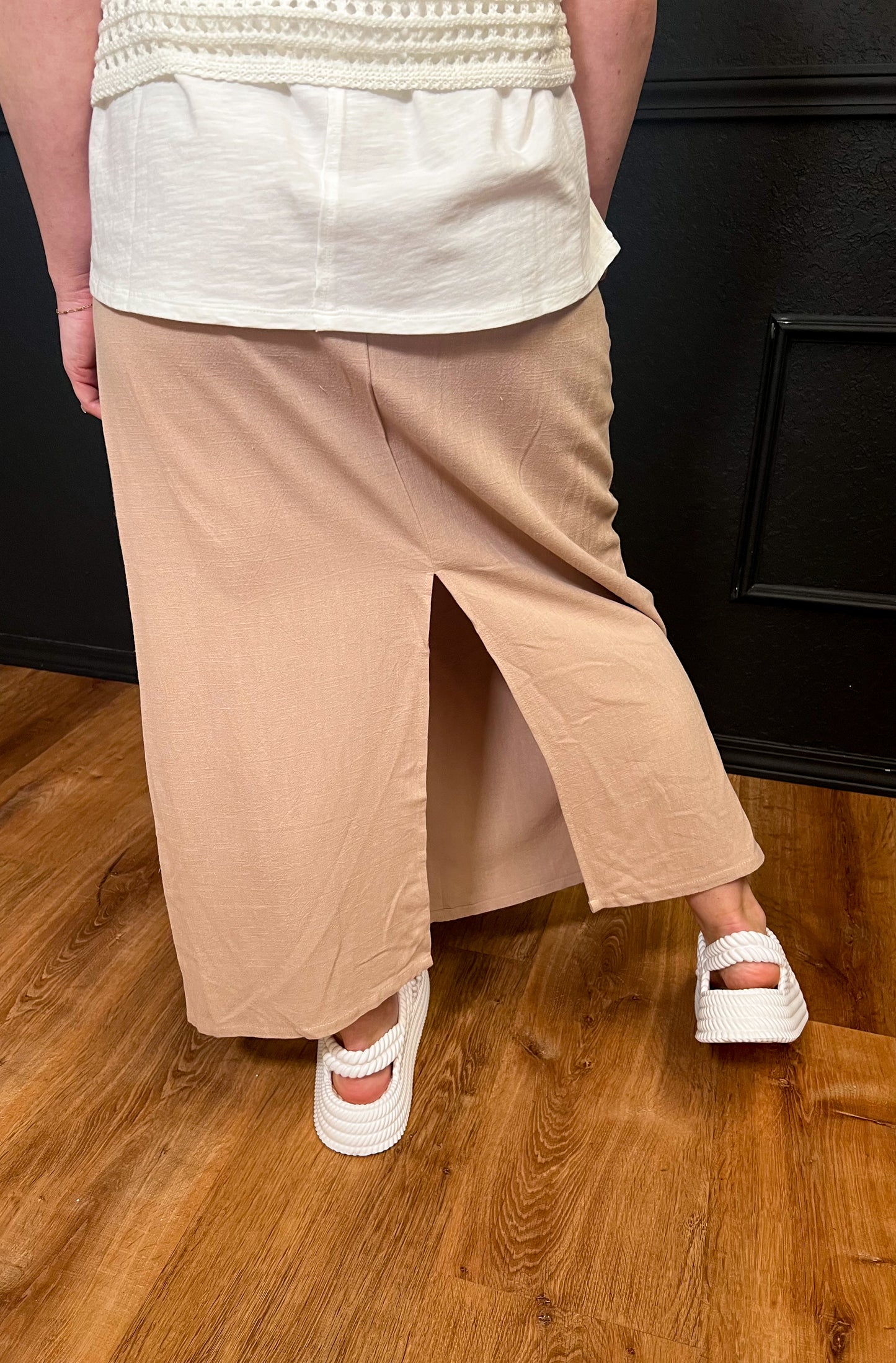 Manhattan Summers Linen Midi Skirt - Tan