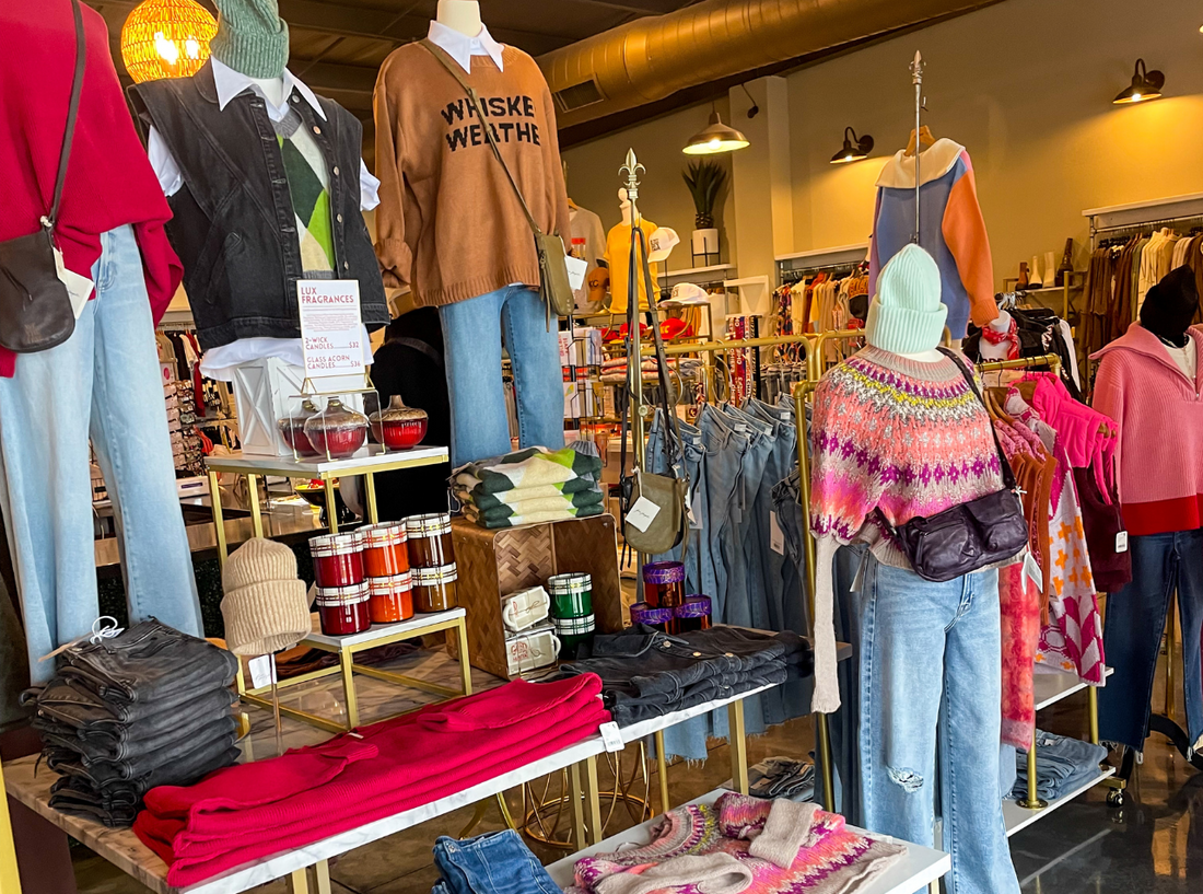 Revel Boutique Carthage, MO •Womens Fashion• Trendy•Big Brands•Unique