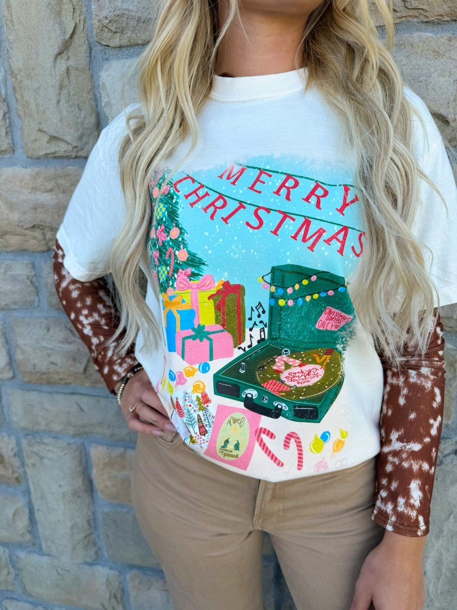 A Vintage Christmas Graphic Tee - Revel Boutique