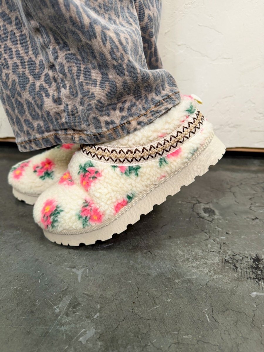 Adam Fuzz Mule - Beige - Revel Boutique