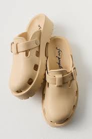 Load image into Gallery viewer, Free People: Karlie Buckle Clog-Sand Dune

