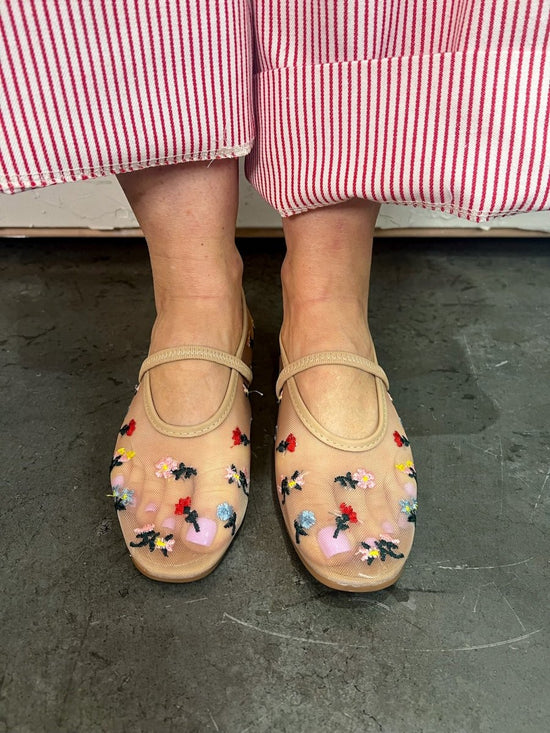 Garden Party Mesh Flat - Revel Boutique