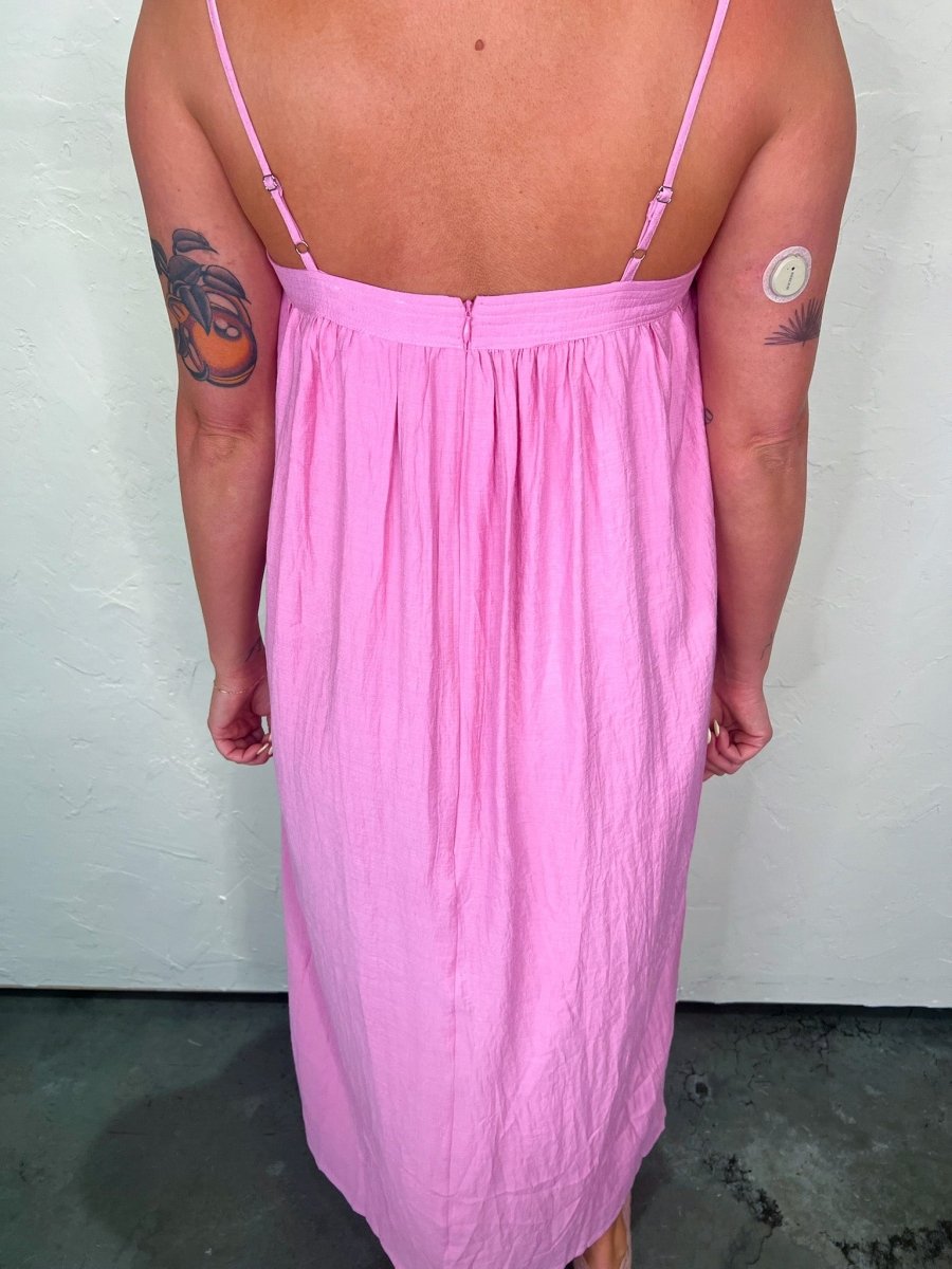 Holiday Island Dress - Pink - Revel Boutique