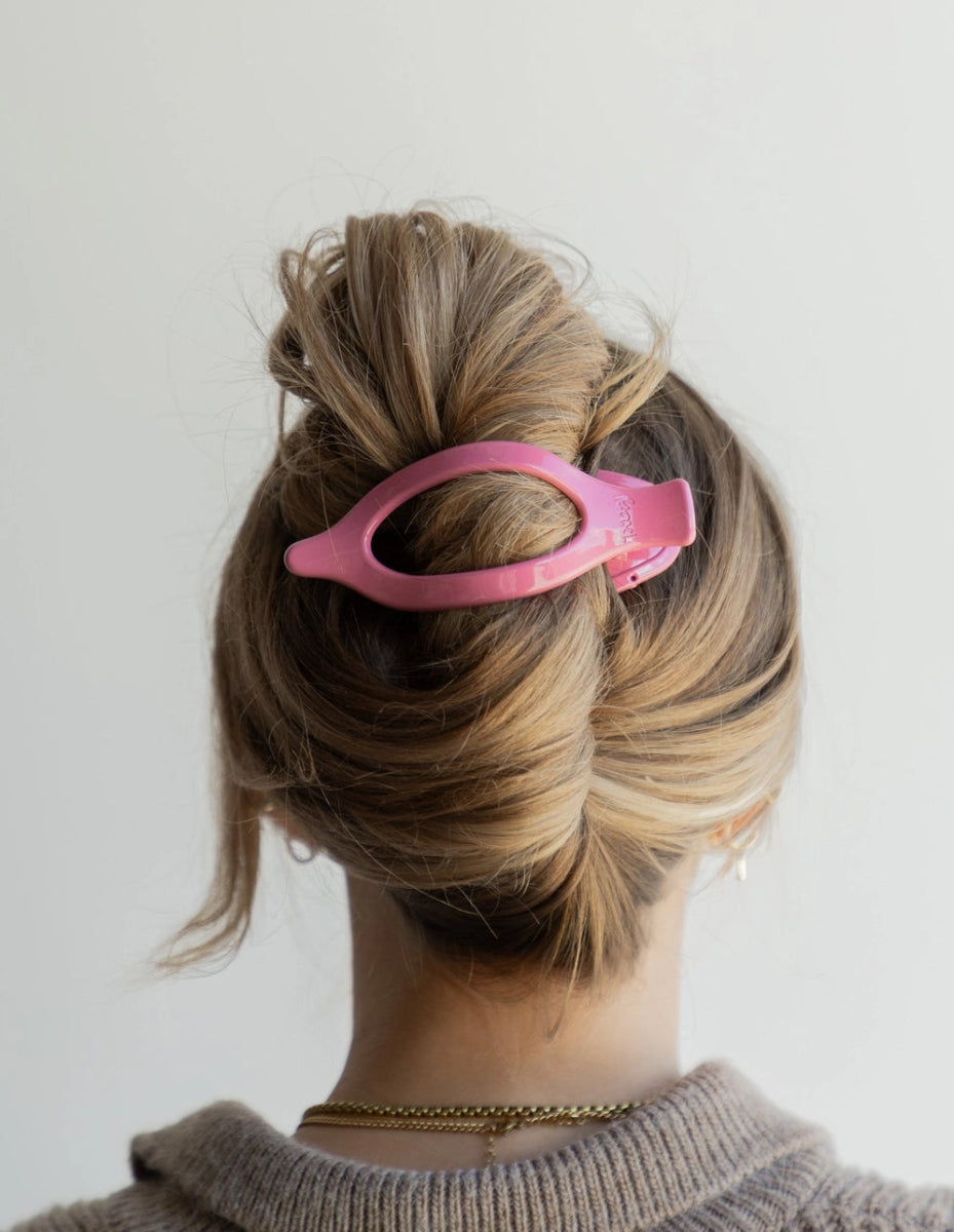 KAXI: Lay Down Claw 2.0 - Revel Boutique