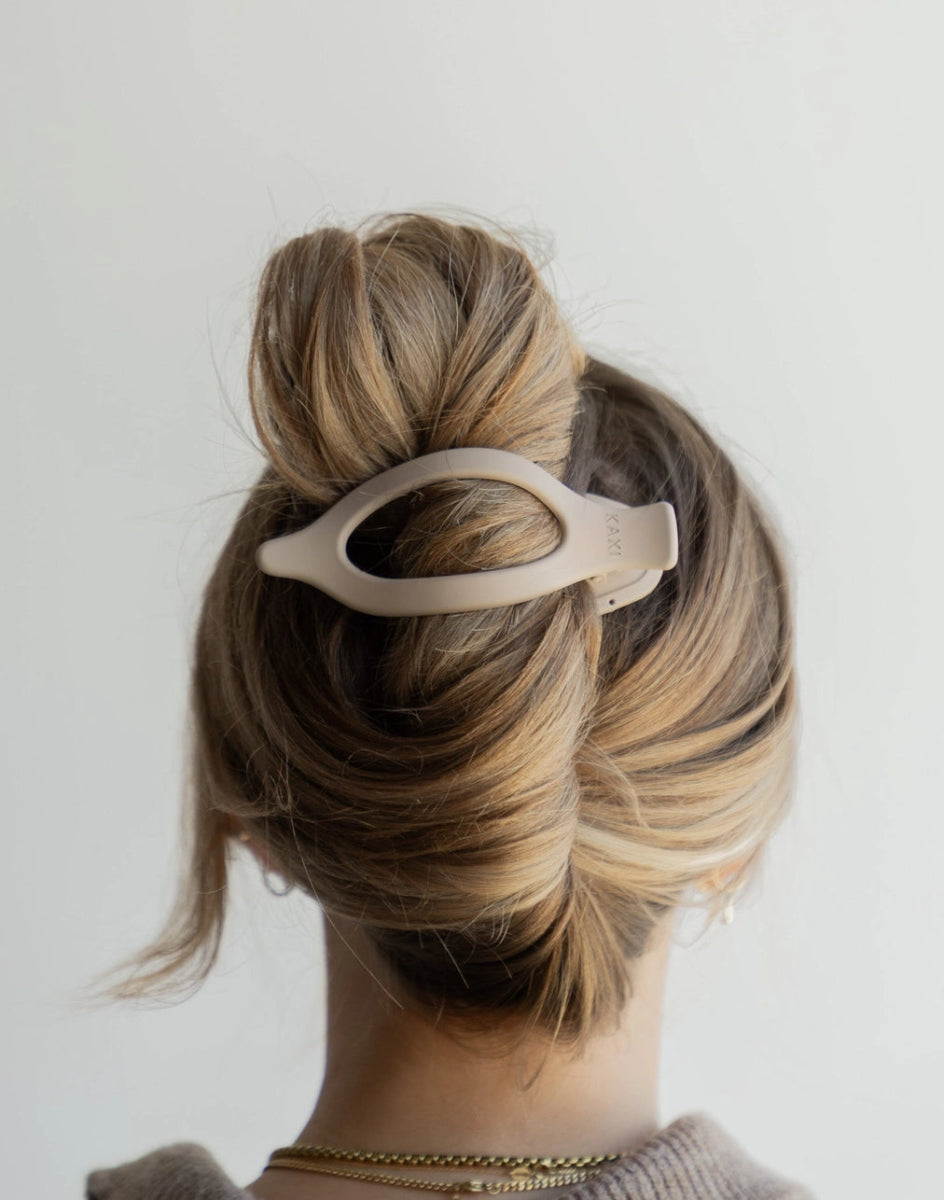 KAXI: Lay Down Claw 2.0 - Revel Boutique