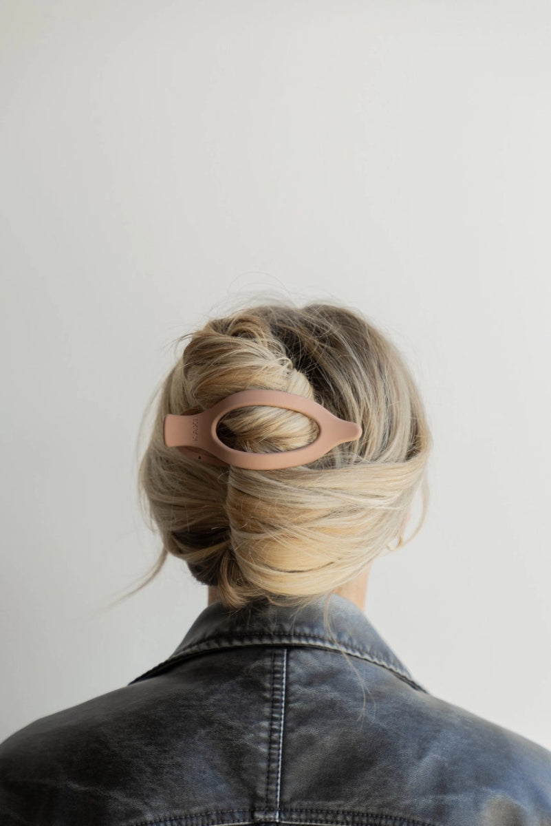 KAXI: Lay Down Claw 2.0 - Revel Boutique