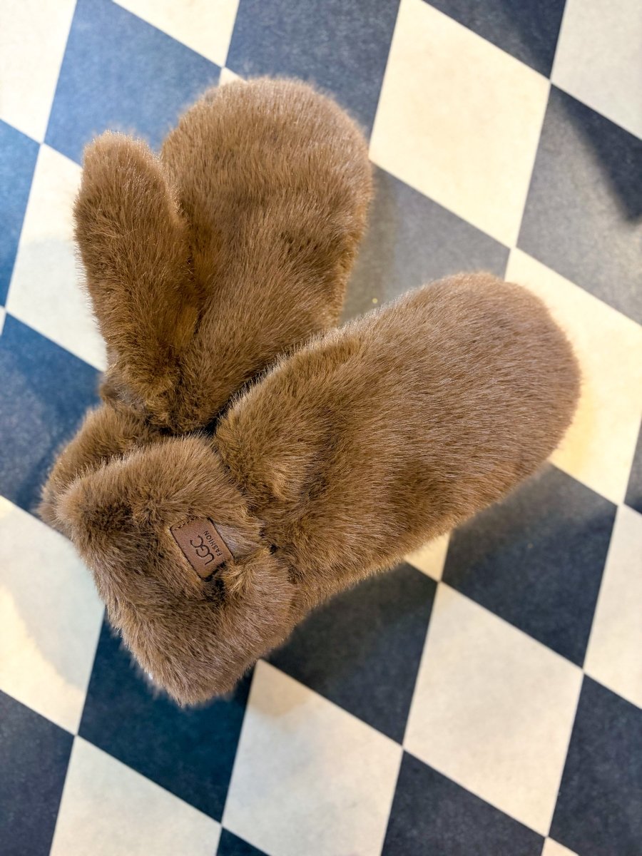 Mob Wife Mittens - Coffee - Revel Boutique