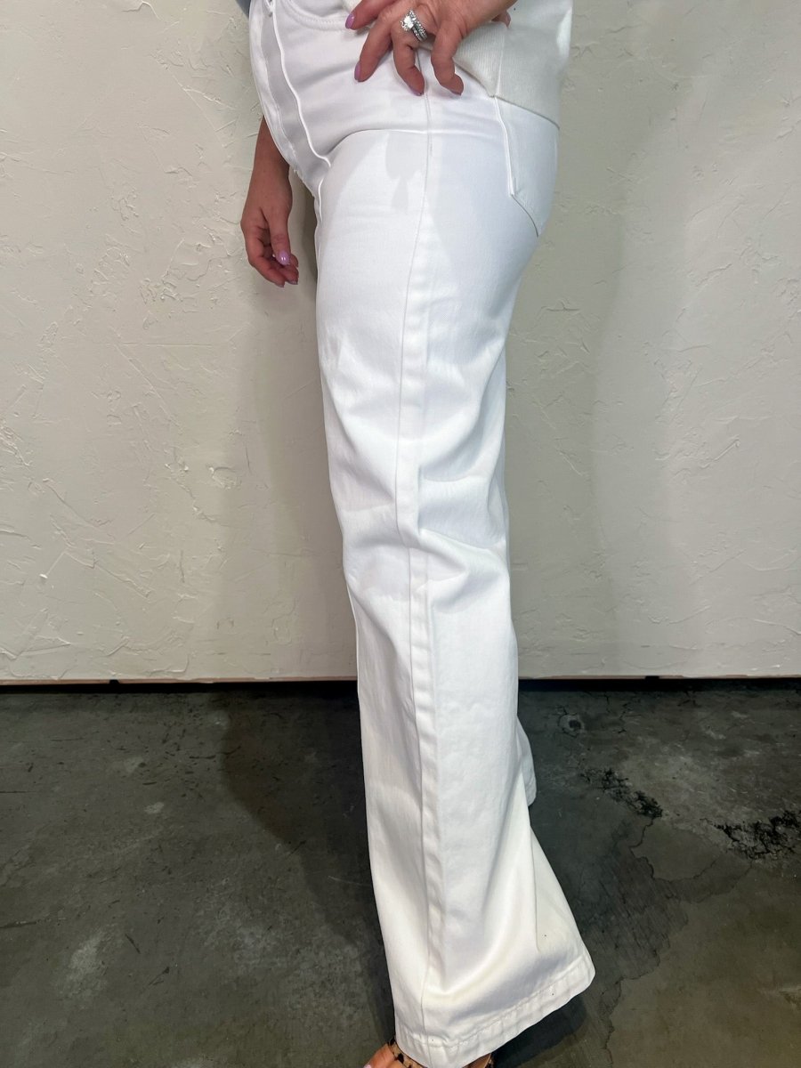 Pickin' Daisies White Jeans - Revel Boutique