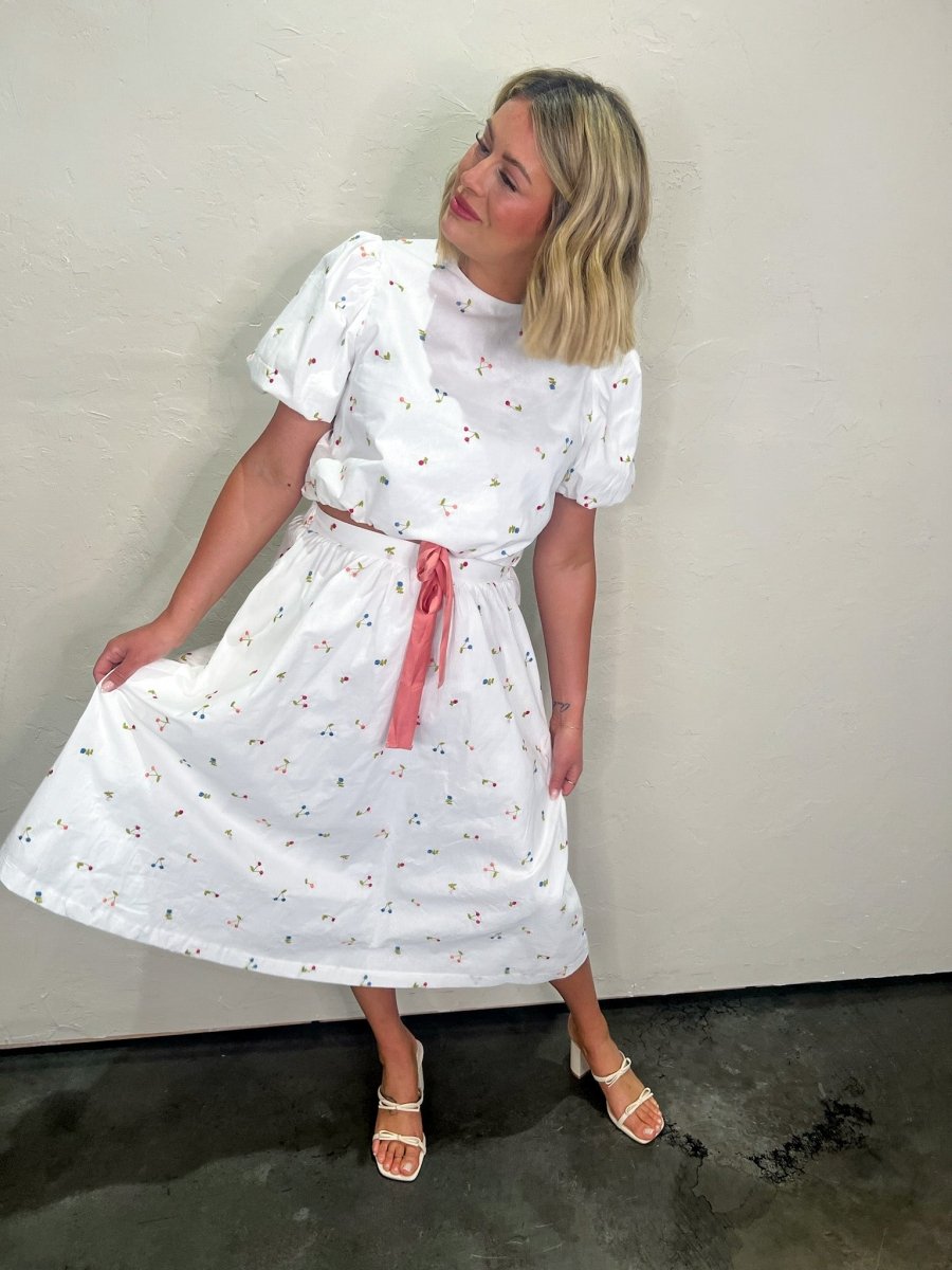 Pretty Please Crop - Revel Boutique