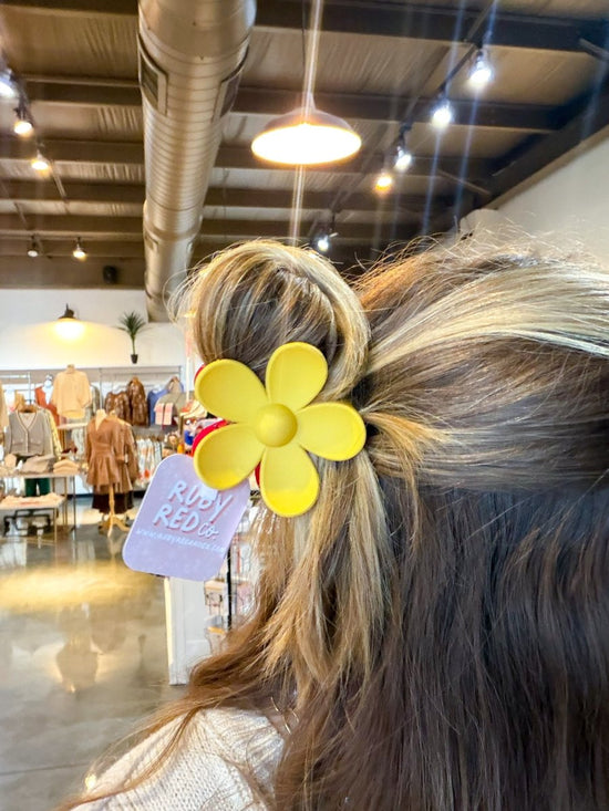 Red Kingdom Flower Clip - Revel Boutique