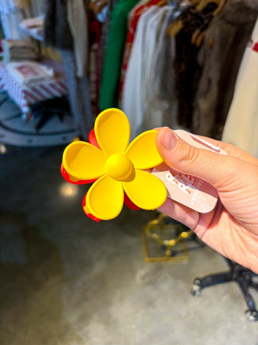 Red Kingdom Flower Clip - Revel Boutique