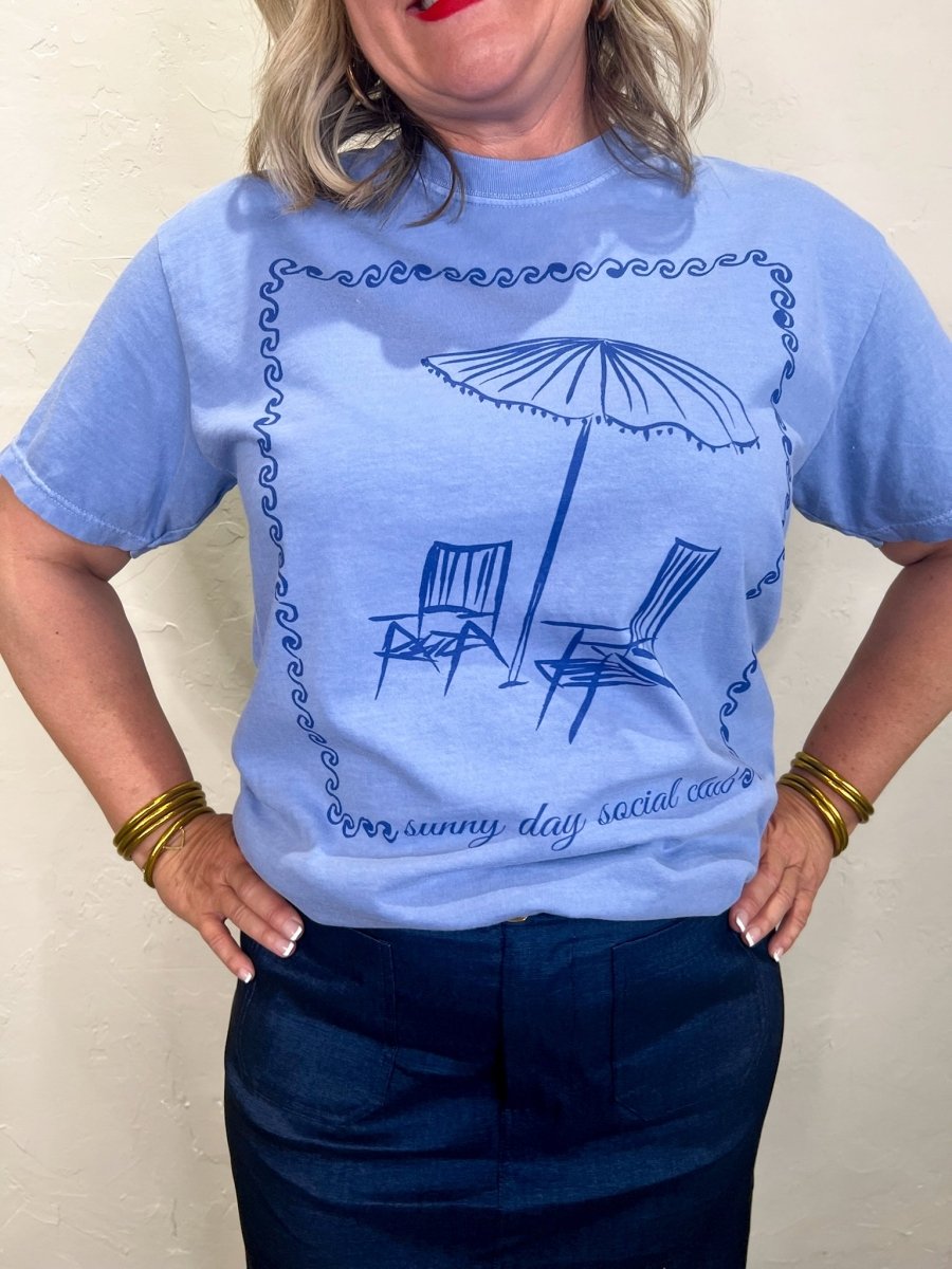 Sunny Day Social Club Tee - Revel Boutique