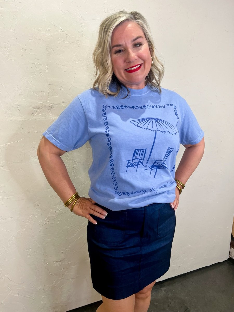 Sunny Day Social Club Tee - Revel Boutique