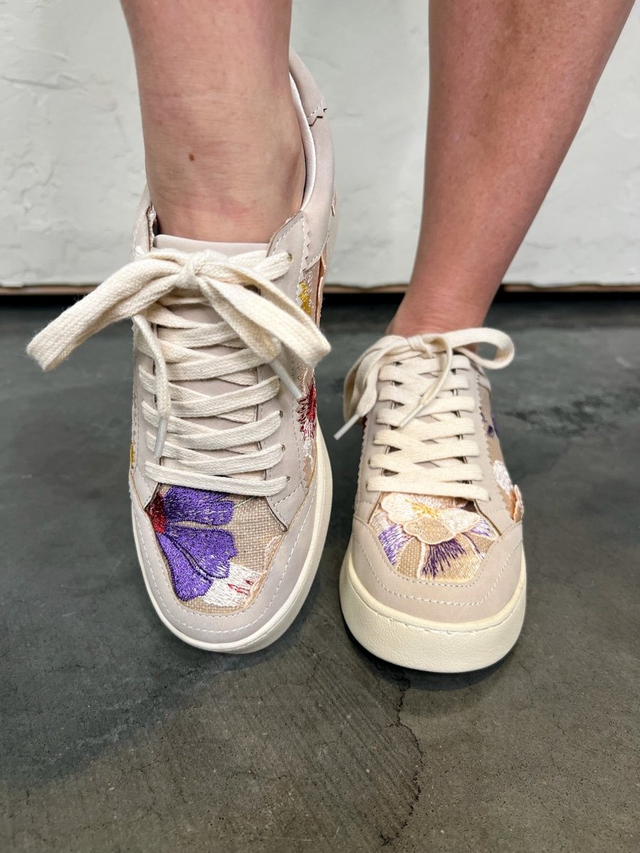 Tammi Applique Sneaker - Revel Boutique