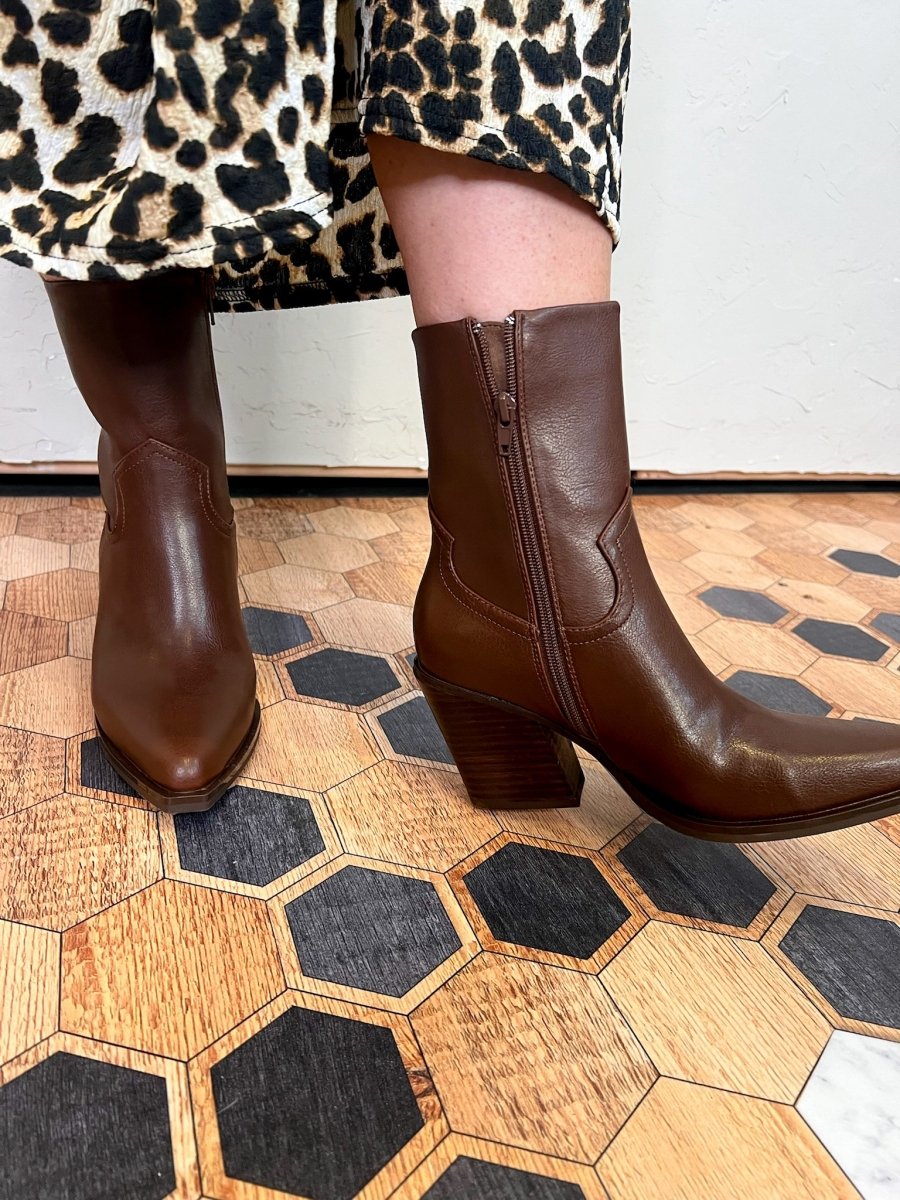 Victoria Boot - Cognac - Revel Boutique