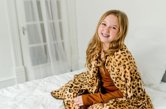 Load image into Gallery viewer, Artisan PM: Adult Swaddle Blanket - Leopard II
