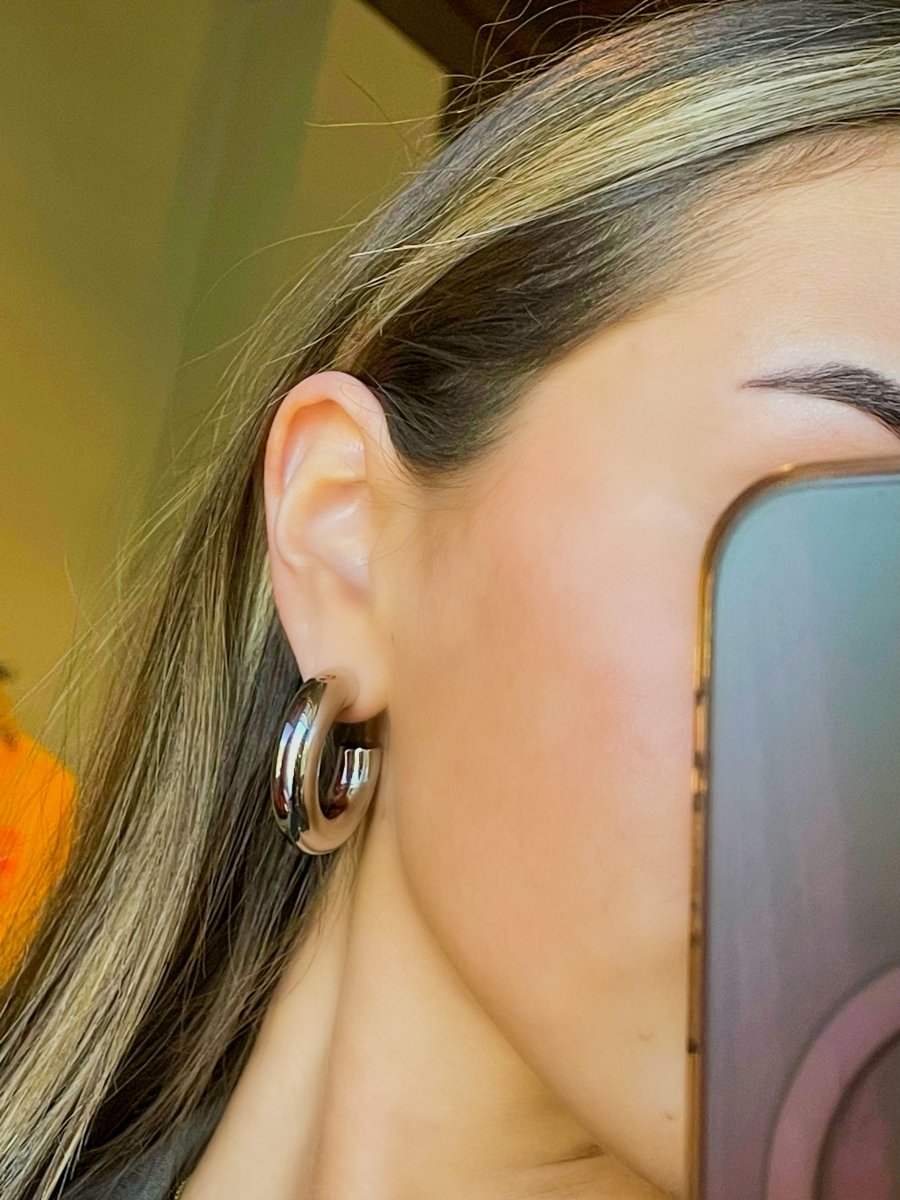 Sahira: Jojo Tube Hoop - Silver - Revel Boutique